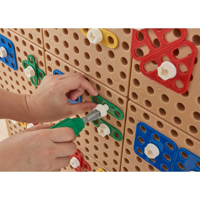 STEM Wall Geometric Shapes 260 Pieces